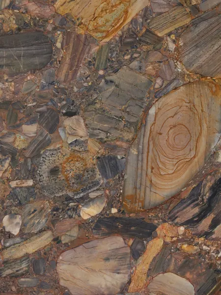 Four Seasons quartzite