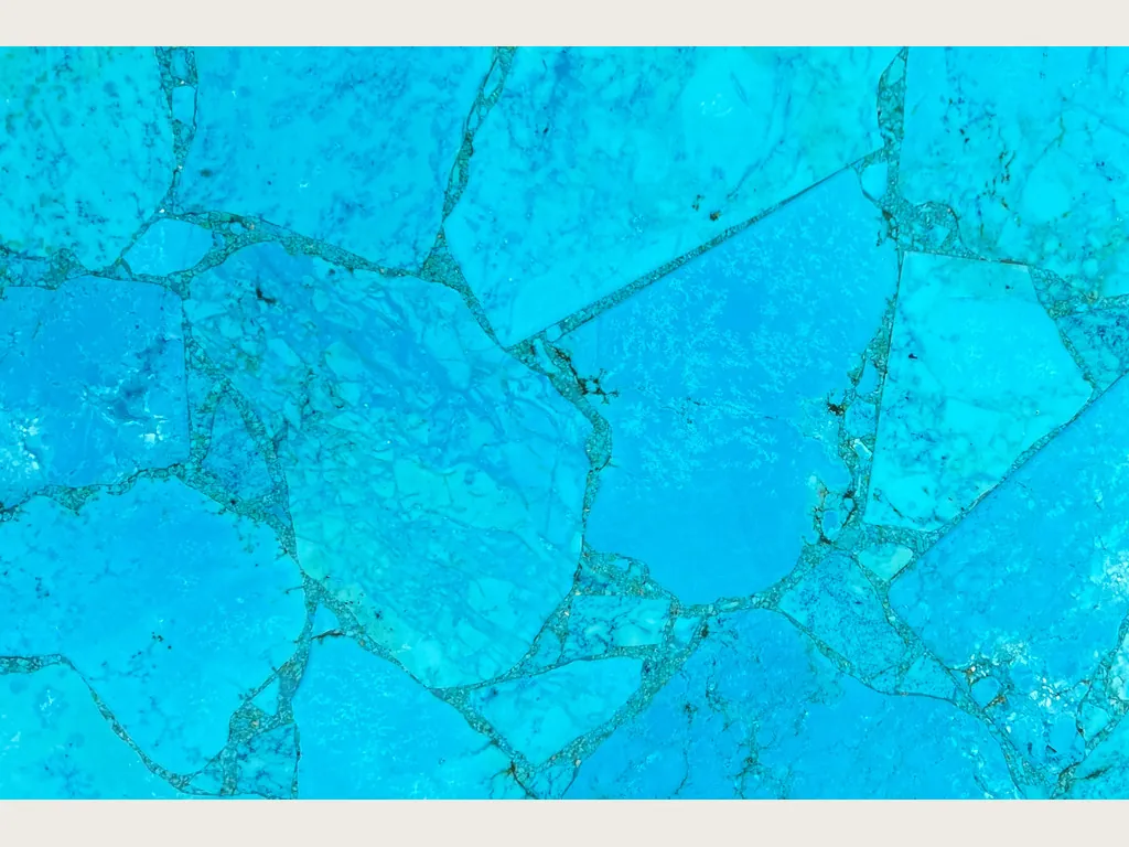 Turquoise slab: mosaic of large turquoise-blue pieces with fine blue-gray joints